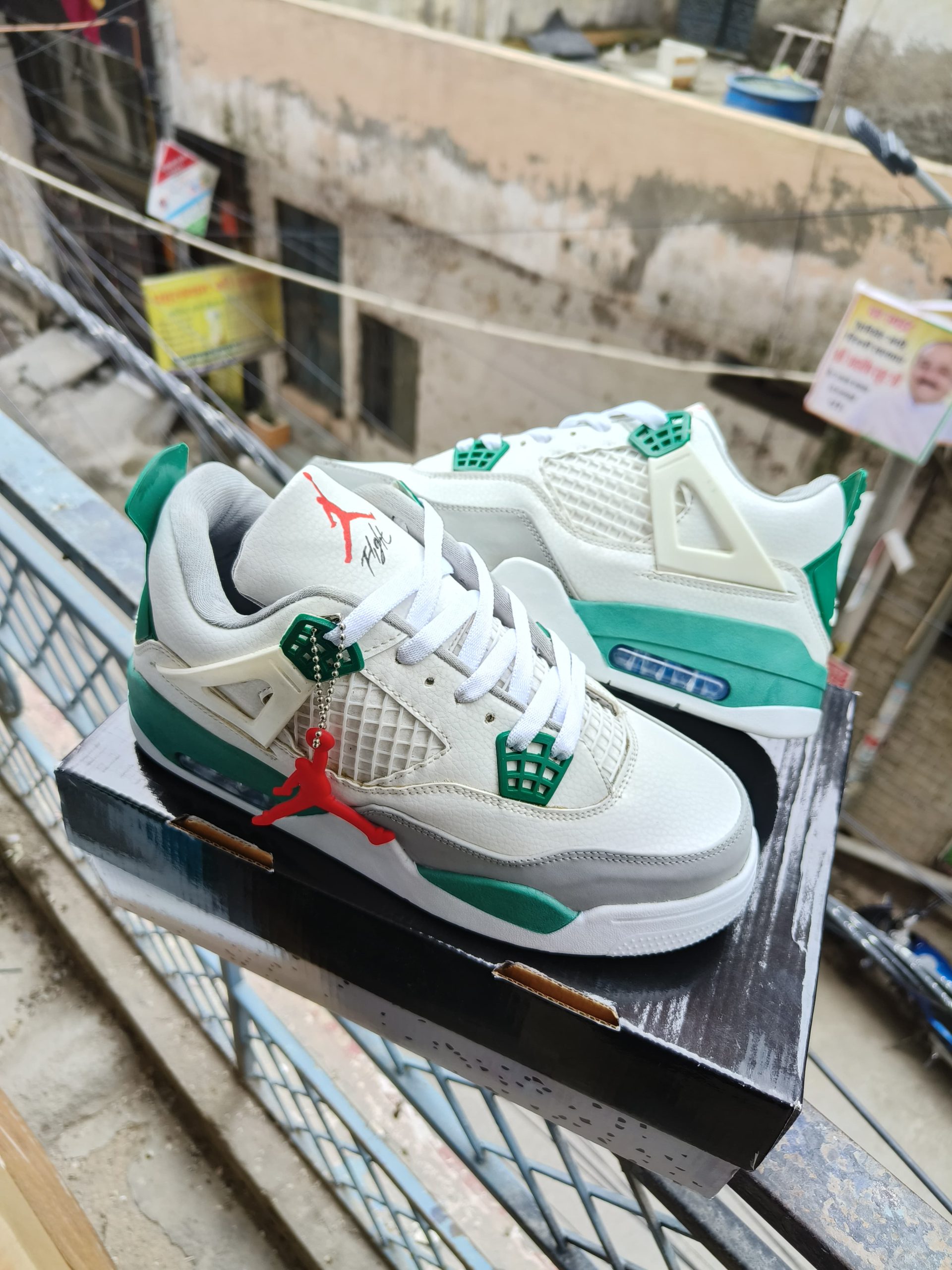 BUY FIRST COPY NIKE JORDAN 4 PINE GREEN SNEAKERS - Image 3