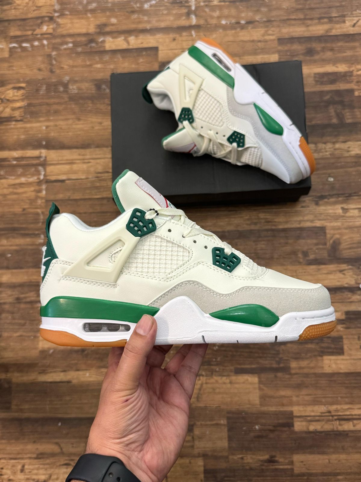 pine green shoelaces