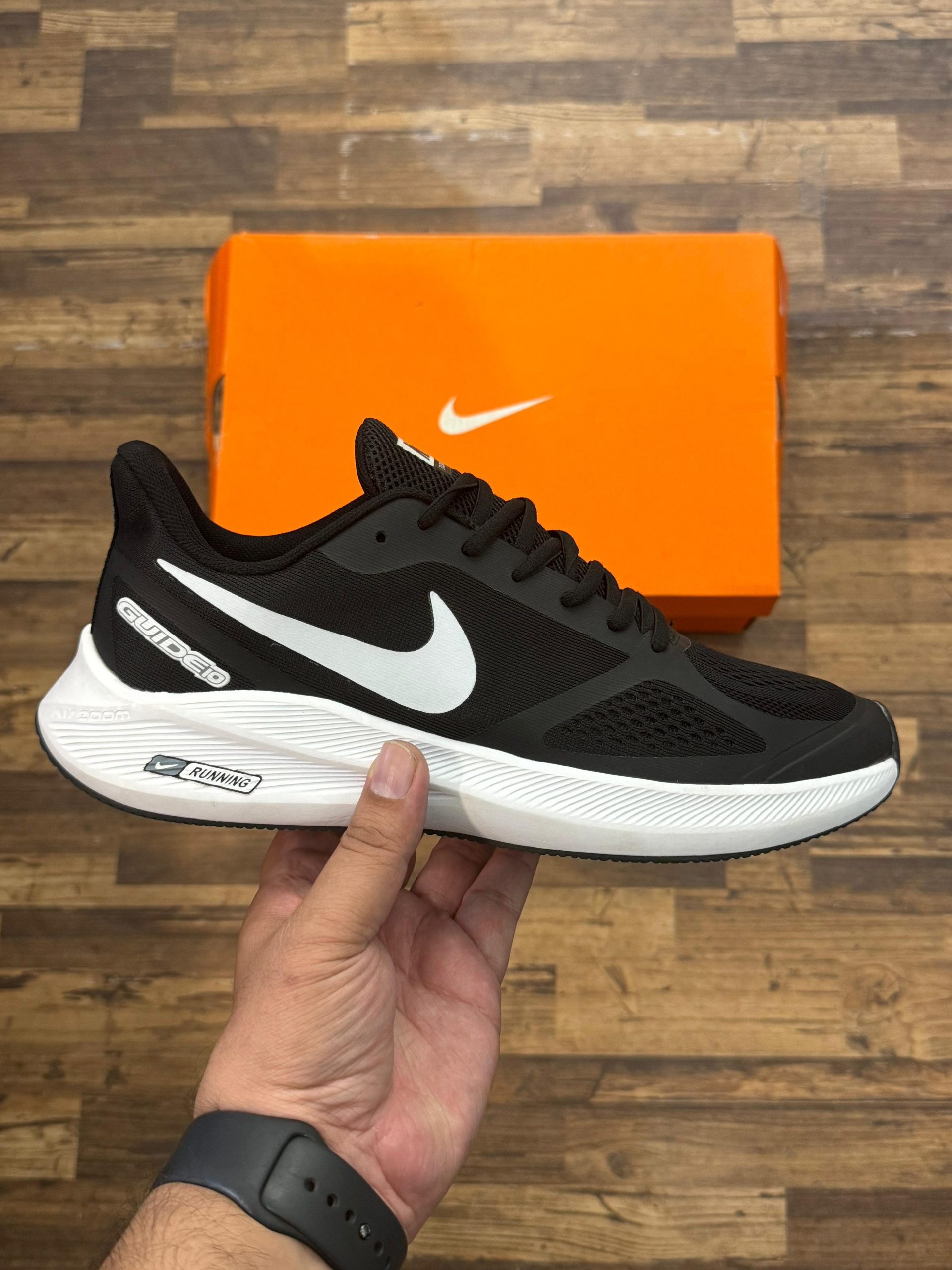 FIRST COPY Nike Guide 10 – Lightweight Comfort with Premium Support - Image 9