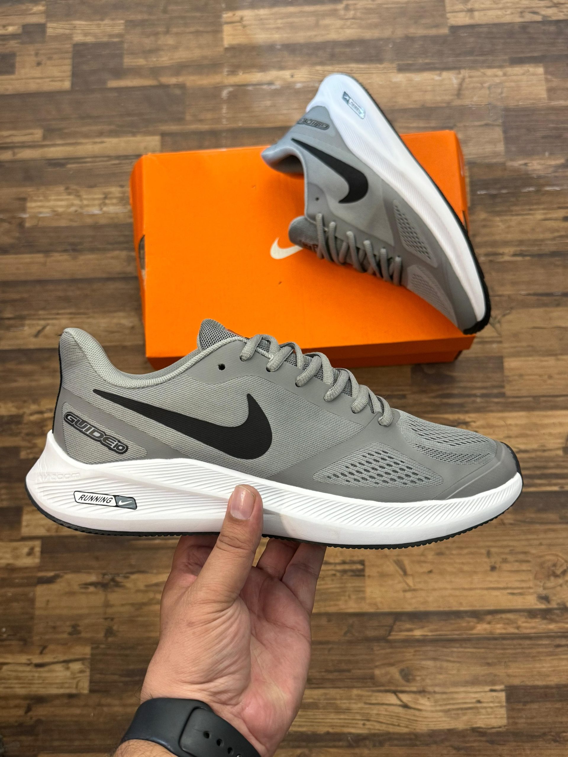 FIRST COPY Nike Guide 10 – Lightweight Comfort with Premium Support - Image 4