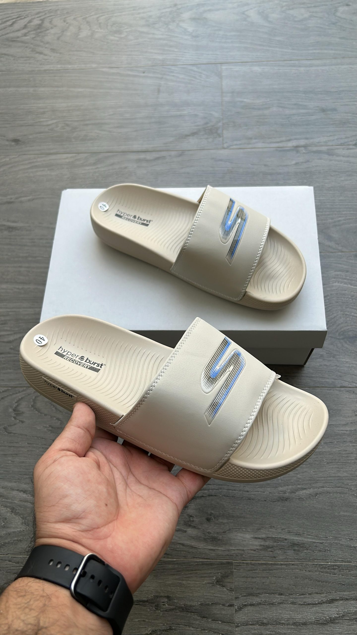 FIRST COPY Skechers Sliders – Everyday Comfort Meets Sporty Style