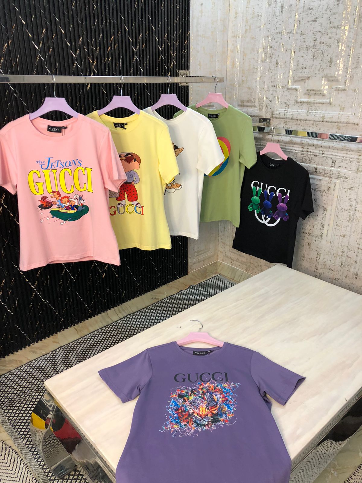 First Copy GUCCI Very Exclusive Crew Neck for Ladies