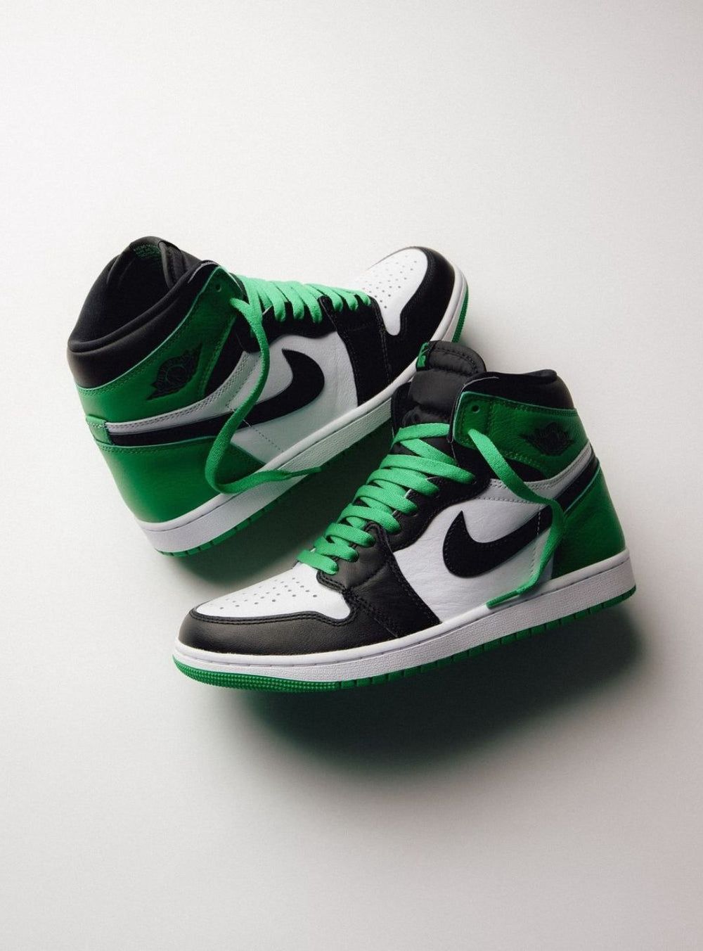 FIRST COPY NIKE AIR JORDAN 1 RETRO HIGH LUCKY GREEN SEMI UA - Image 3
