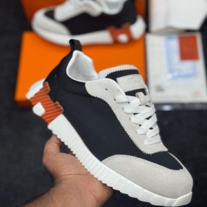 FIRST COPY HERMÈS LUXURIOUS PREMIUM QUALITY SHOES