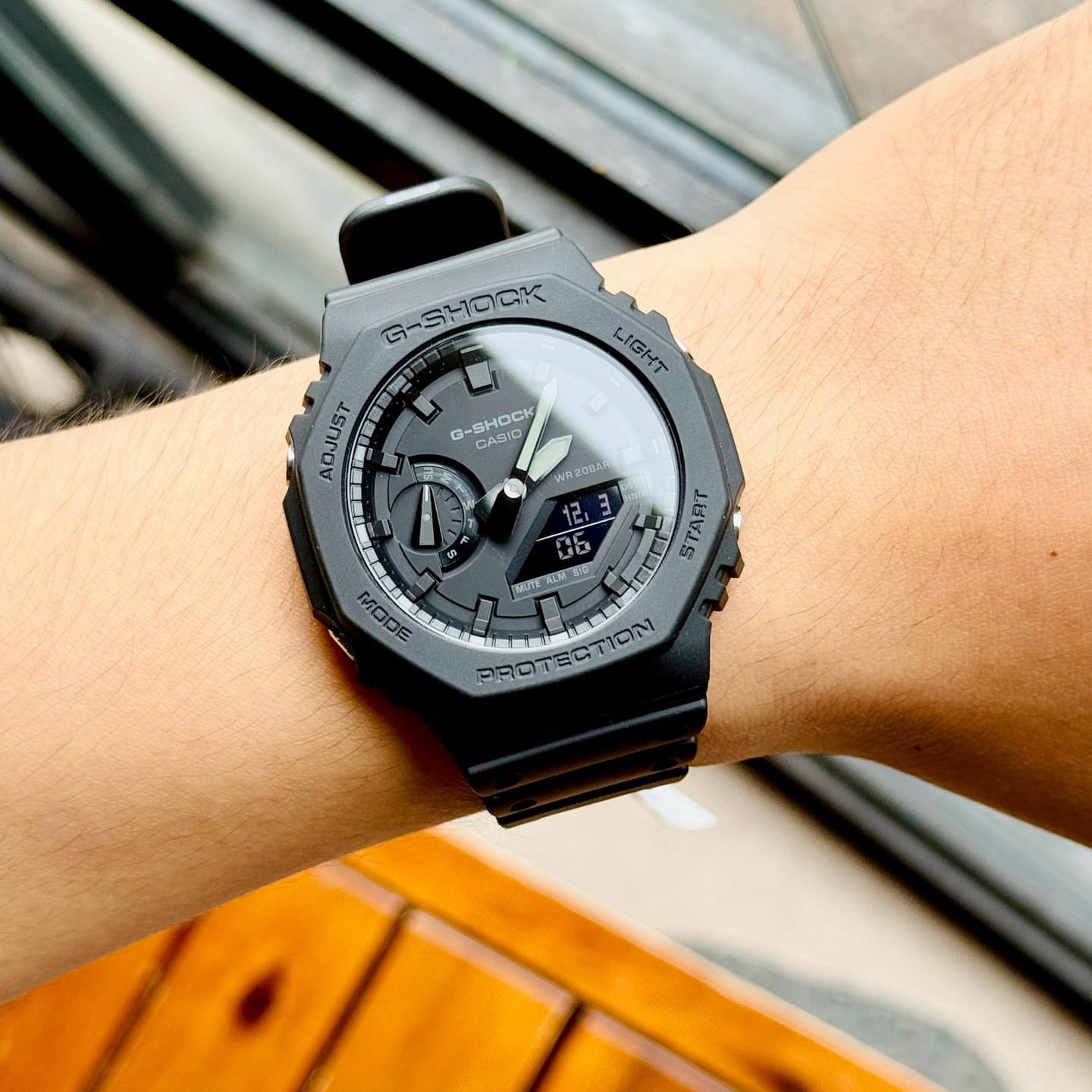 First Copy G-Shock GM2100 – Silver Metal Body Edition - Image 2
