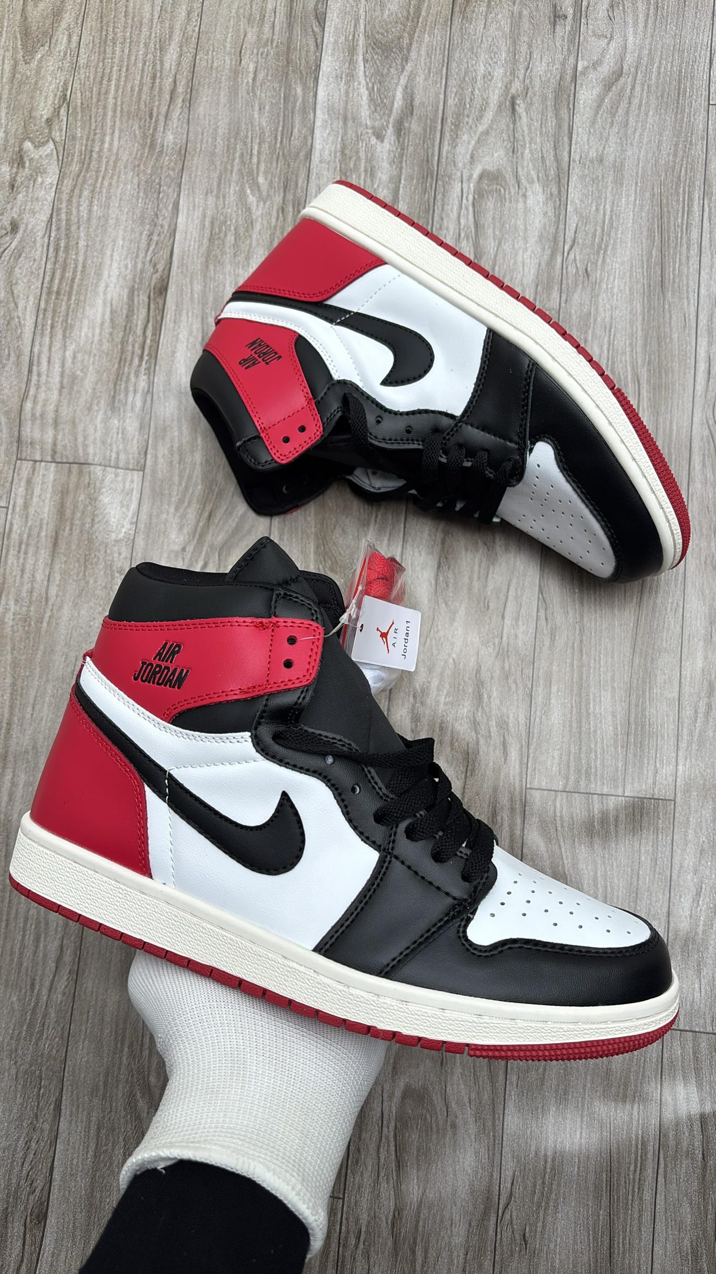 First Copy Air Jordan 1 – New Colors Premium Quality  display picture 1