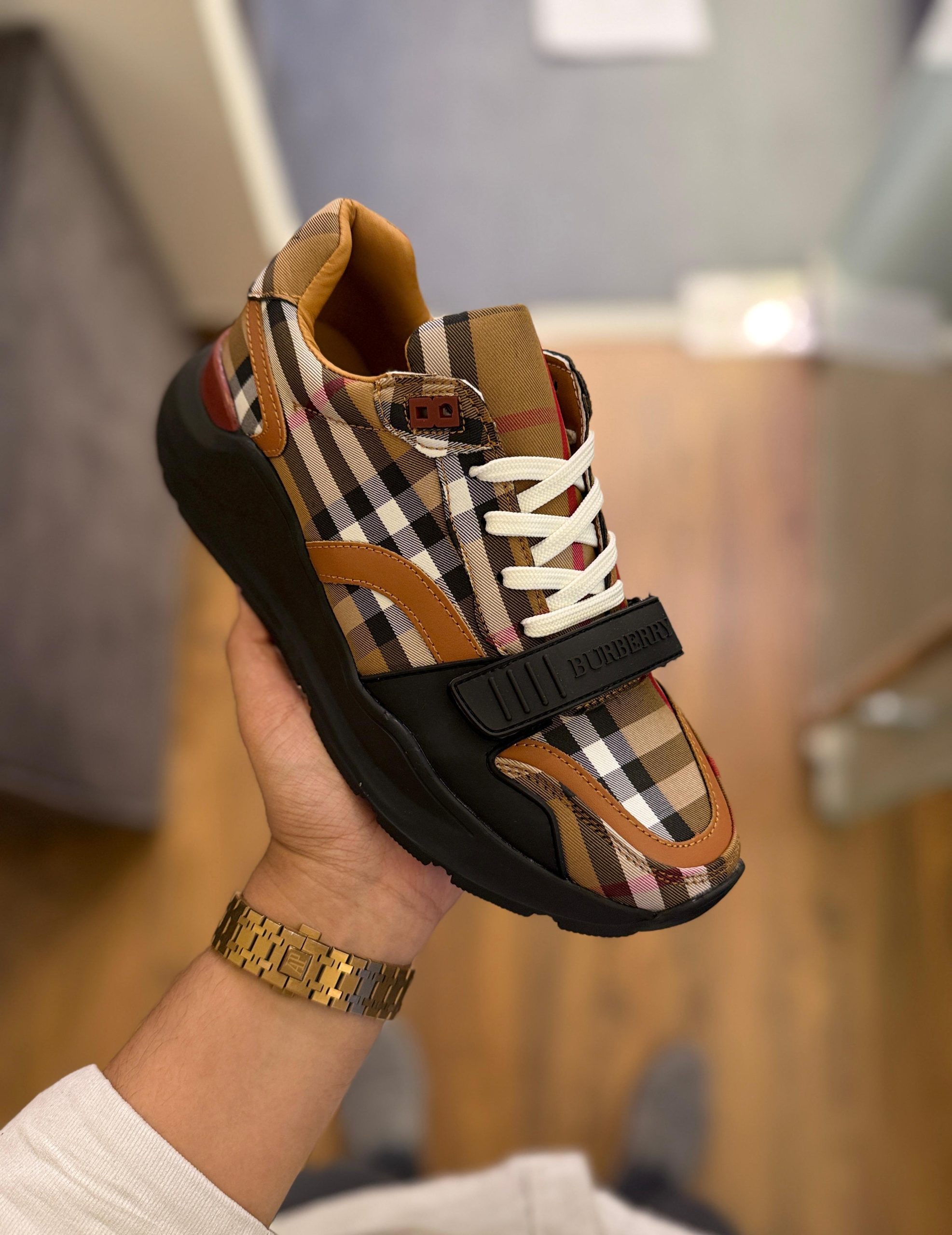 First Copy Burberry London Shoe – Premium Imported Quality