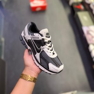 First Copy Nike Zoom Vomero | Summit Black Dark Grey