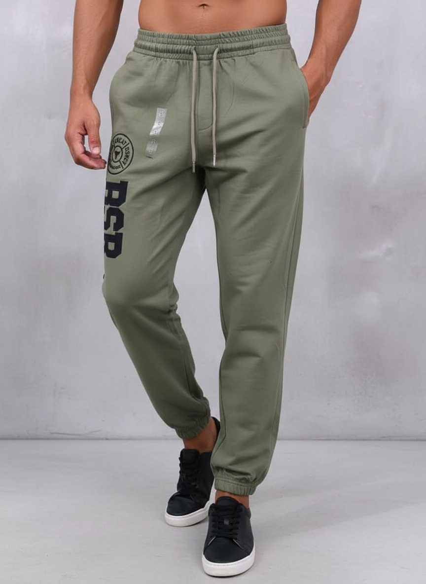 First Copy Under Armour Joggers for Men - Image 9