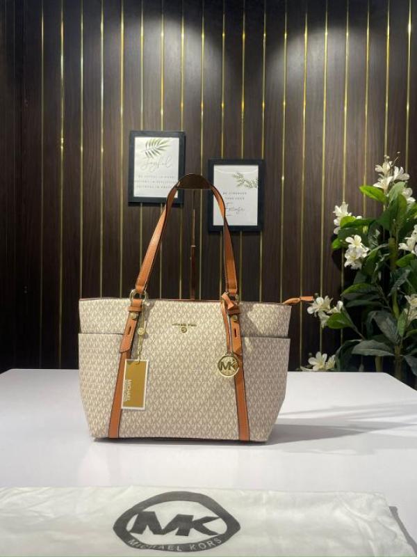 First Copy Michael Kors MK Sullivan Zipper Tote Bag Coffee & Beige