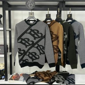 First Copy Burberry Exclusive Intarsia Knitting Round Neck Sweater for Men