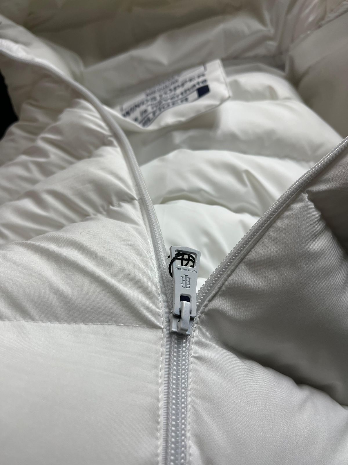 First Copy Tommy Hilfiger Premium Quality Clothing - Image 9