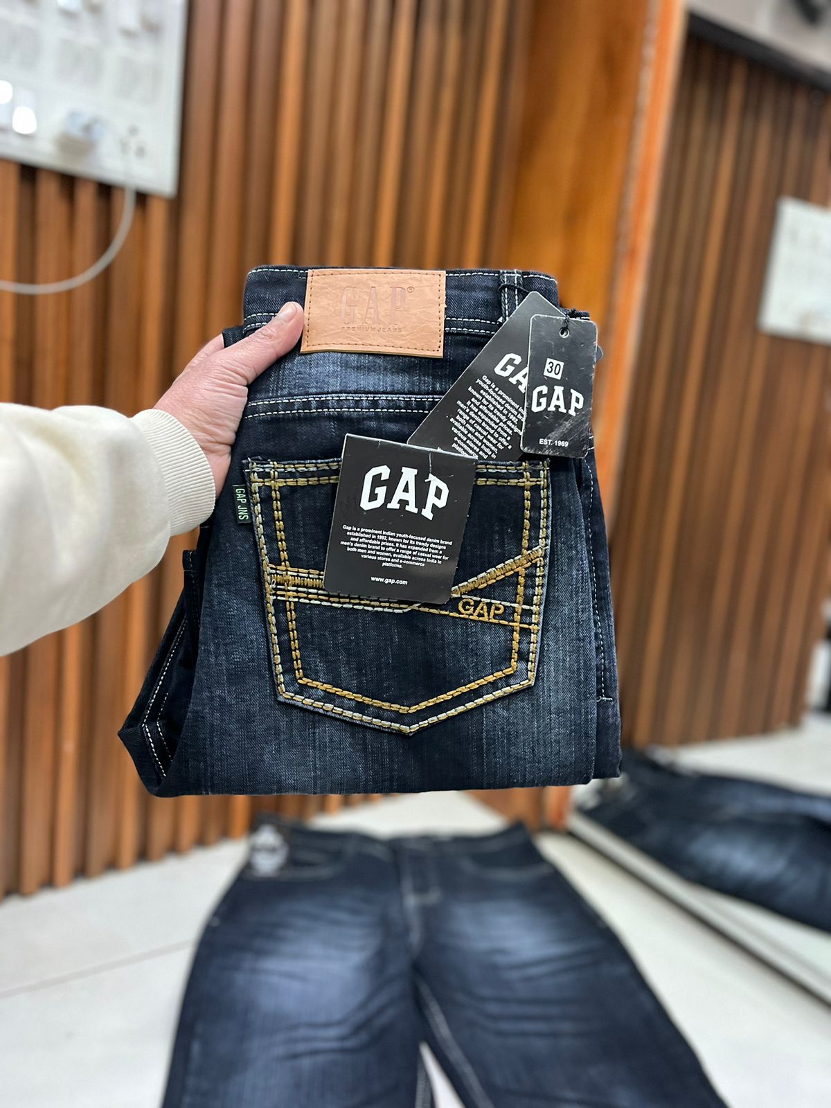 First Copy GAP Premium Slub Bootcut Fit - Image 3