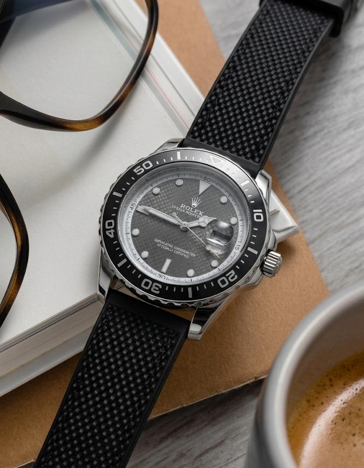 FIRST COPY ROLEX OYSTER PERPETUAL "SUPERLATICE-YACHT MASTER" WATCH - Image 2